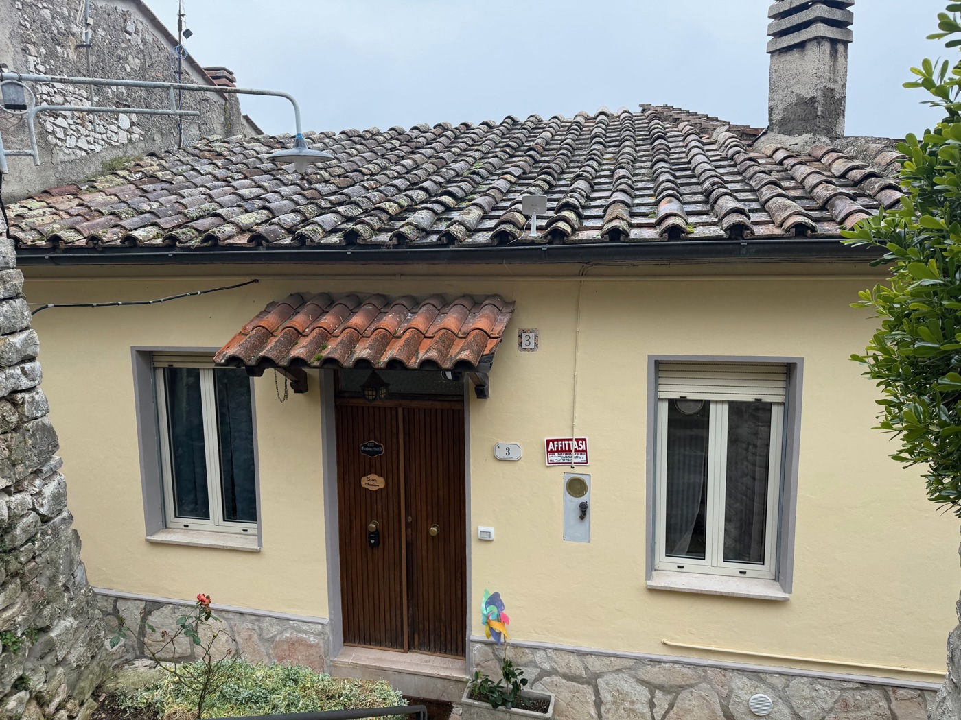 Trilocale arredato in affitto a Terni