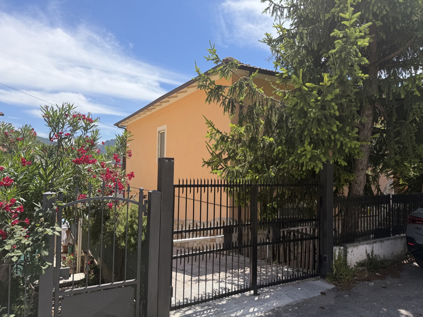 Villa Bifamiliare arredata in affitto a Terni