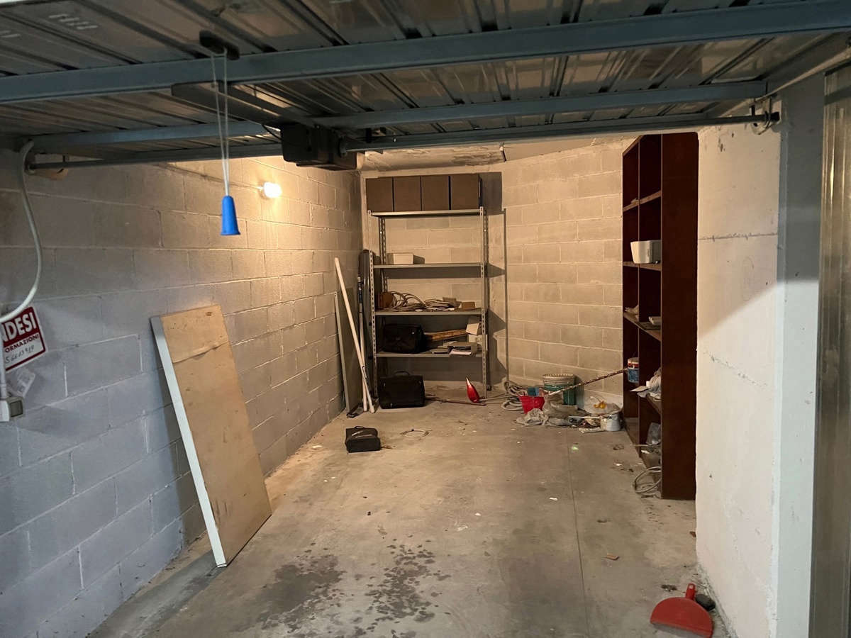 Box/Garage 14mq in affitto a Terni