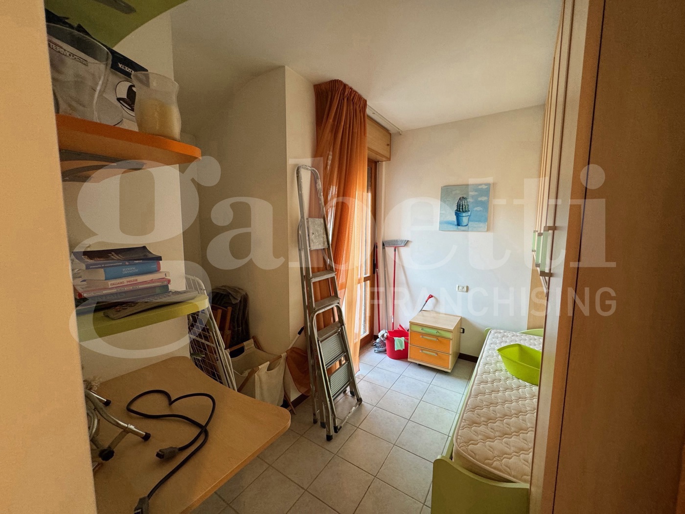 Trilocale con box doppio a Terni