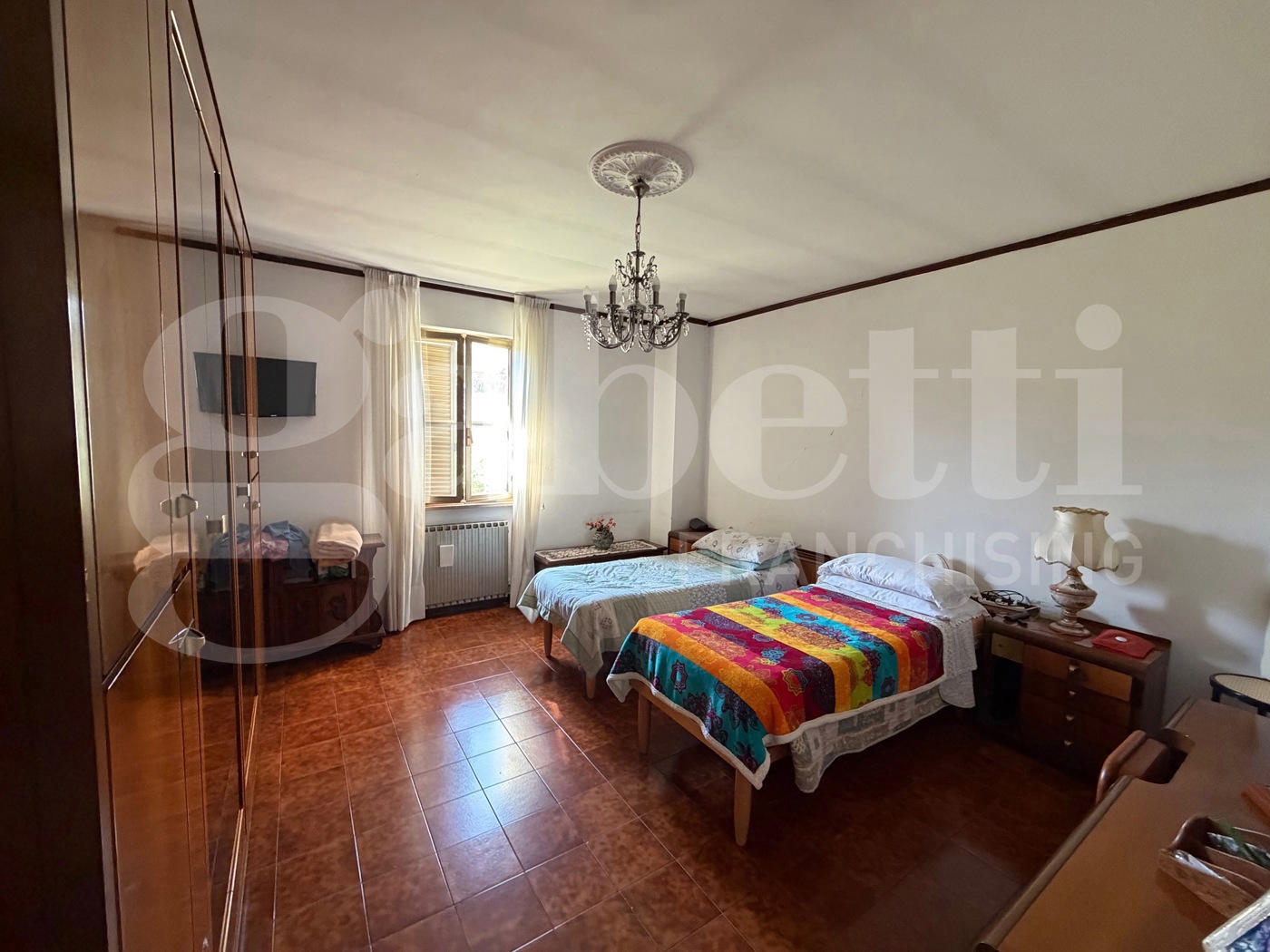 Casa indipendente con giardino a Terni