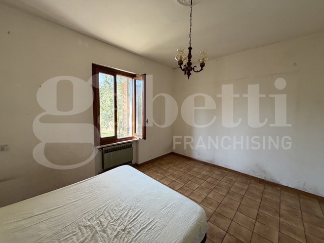 Casa indipendente con giardino a Terni