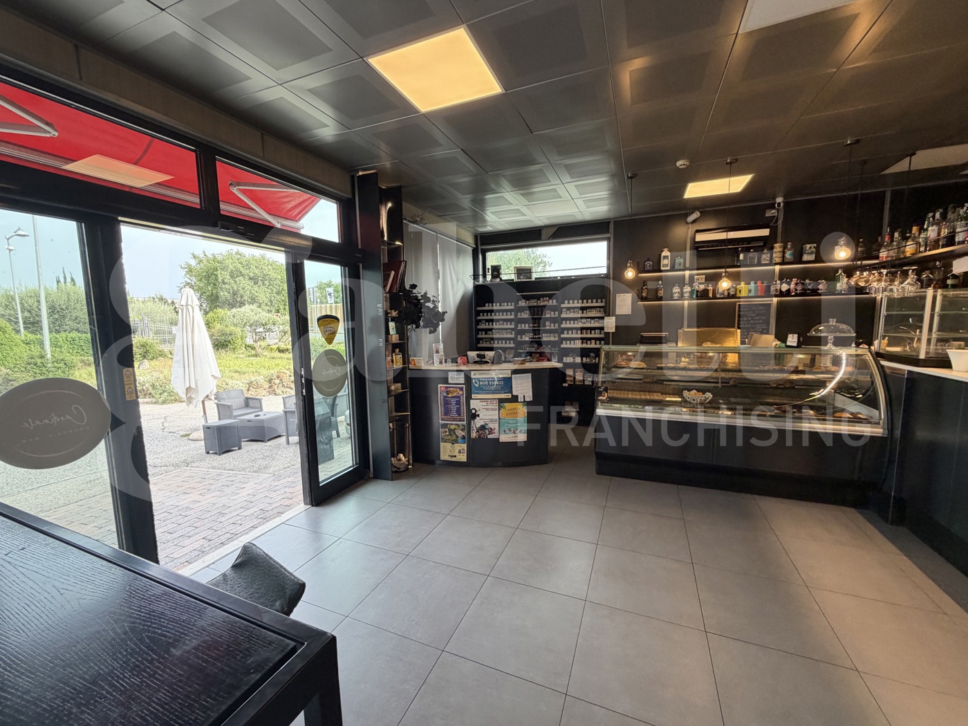 Attivit� commerciale Bar e tabacchi in vendita a San Gemini