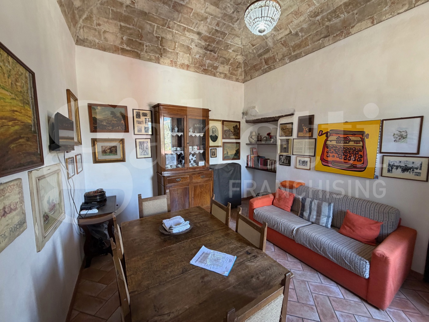 Stabile/Palazzo in vendita a Arrone