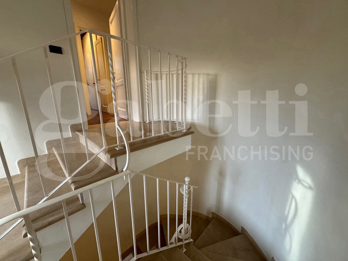 Villa arredata in affitto a Narni