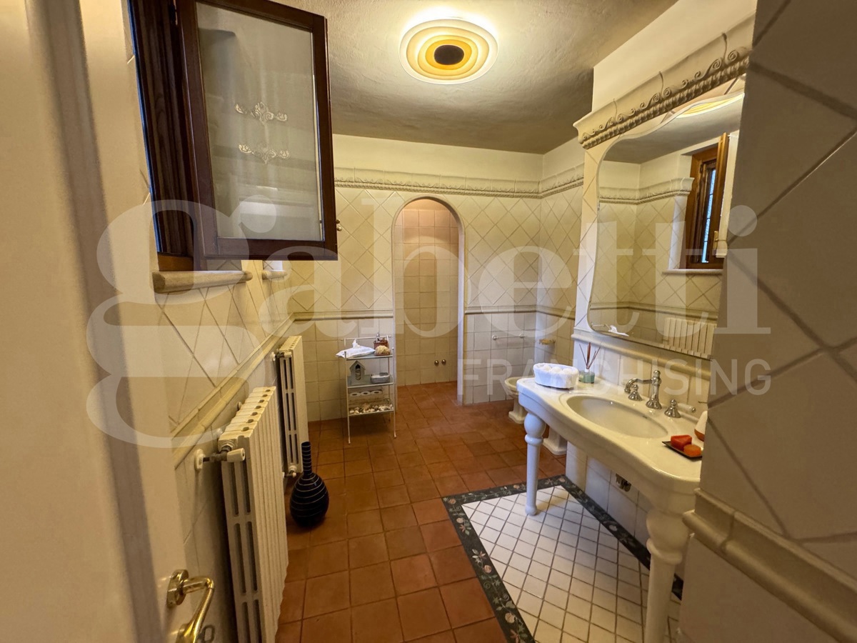 Villa arredata in affitto a Narni