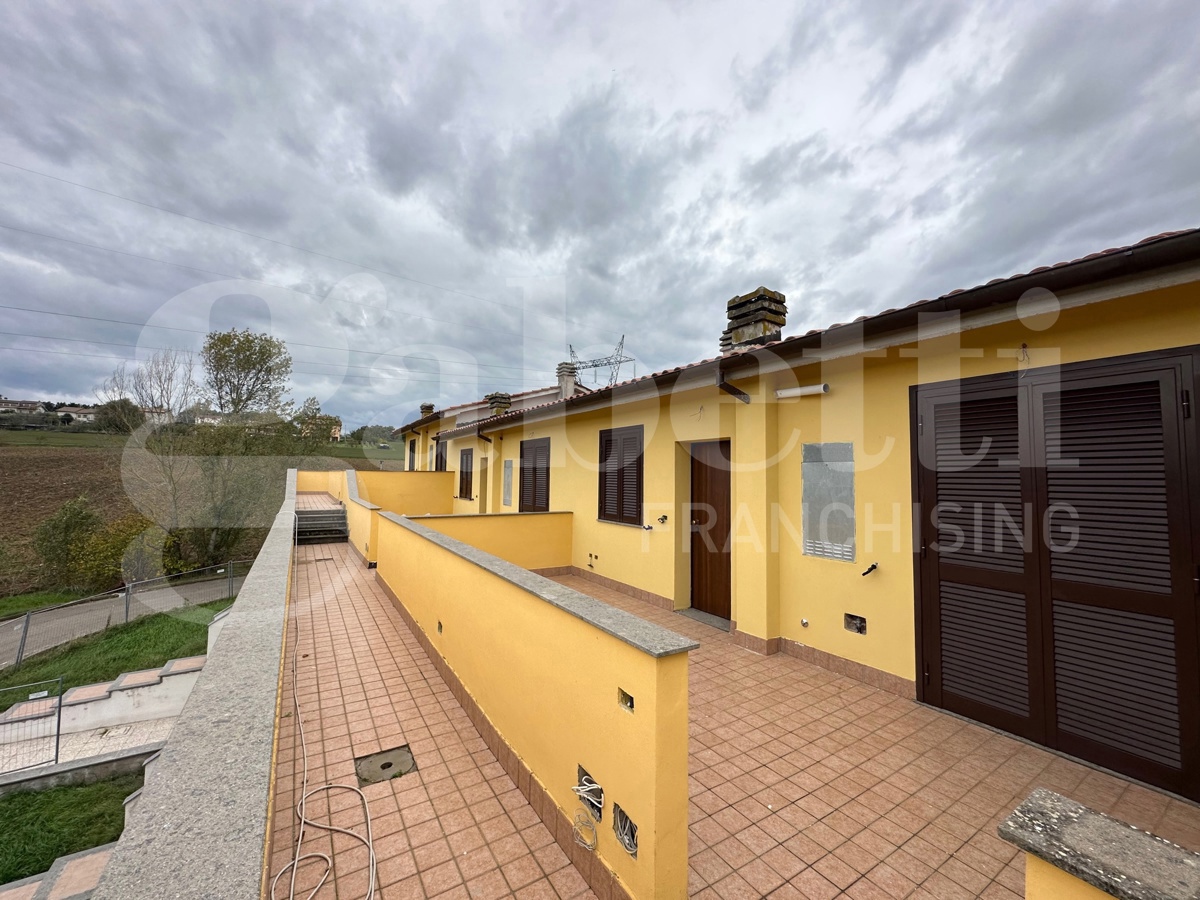 Trilocale in vendita a Montecastrilli