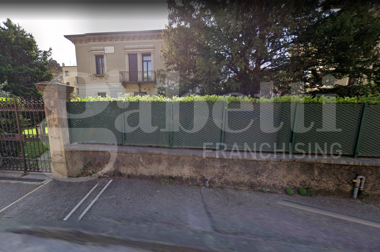 Appartamento in vendita a Verona