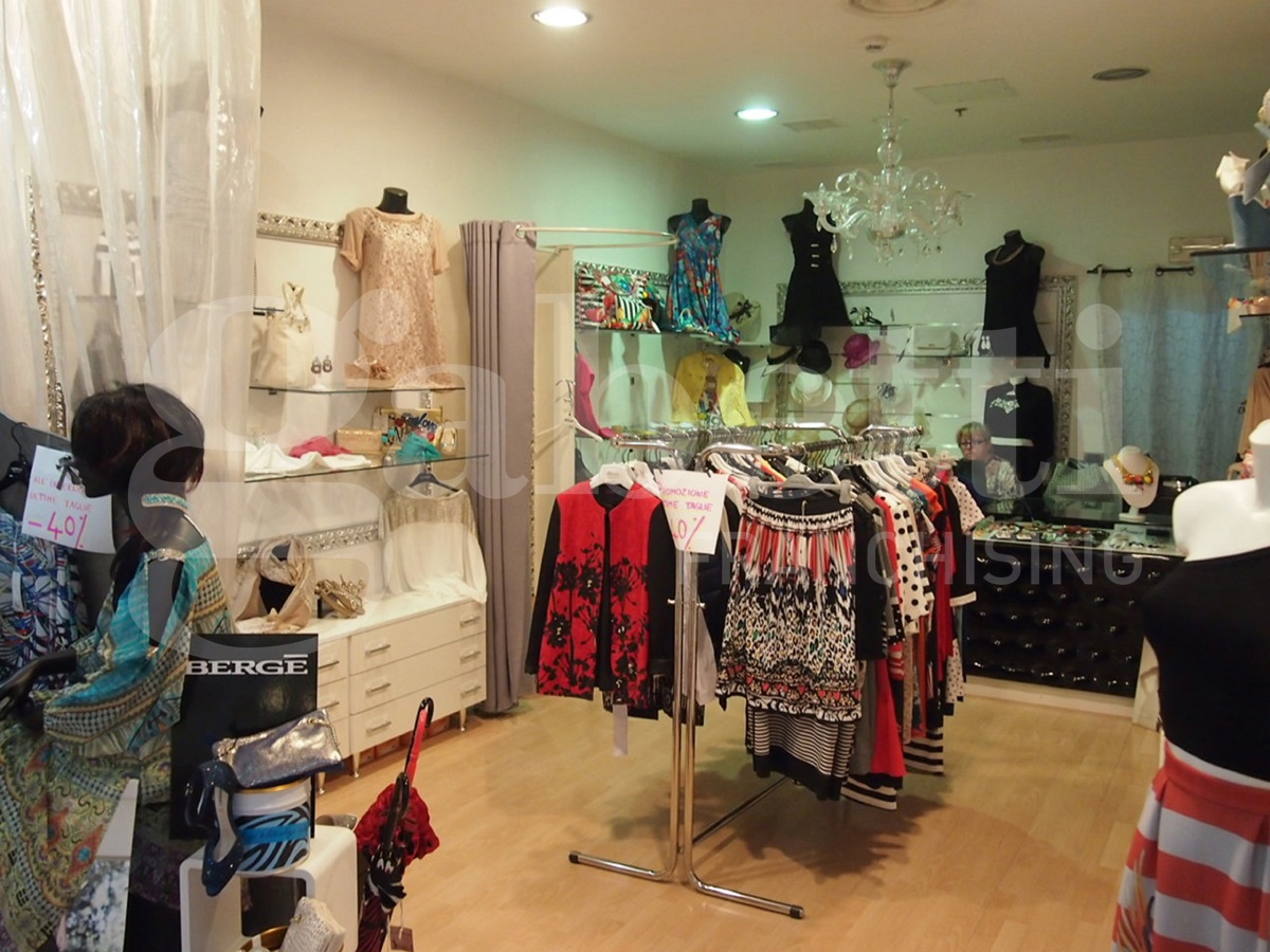 Negozio in affitto a Erbusco