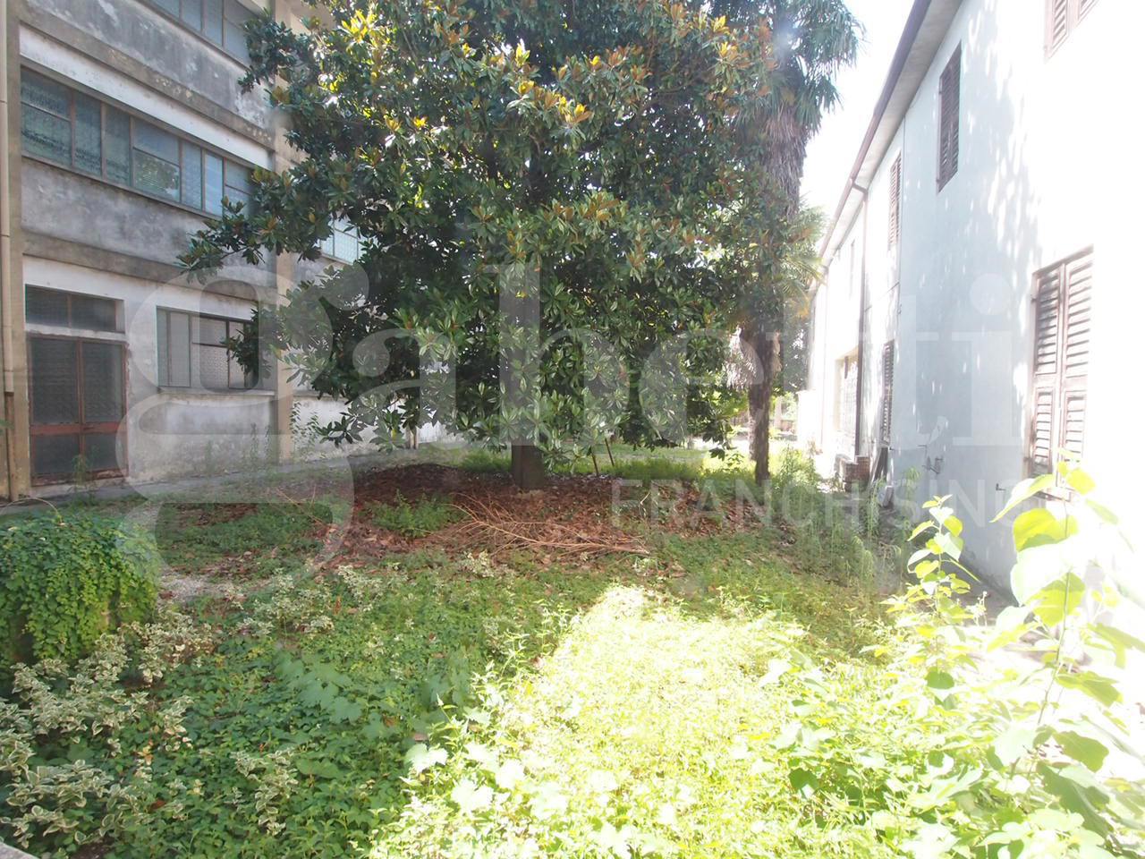 Capannone in vendita a Bovolone