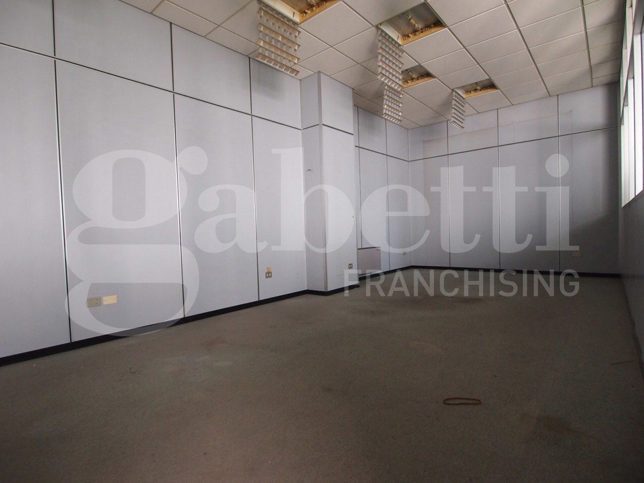 Capannone in vendita a Bovolone