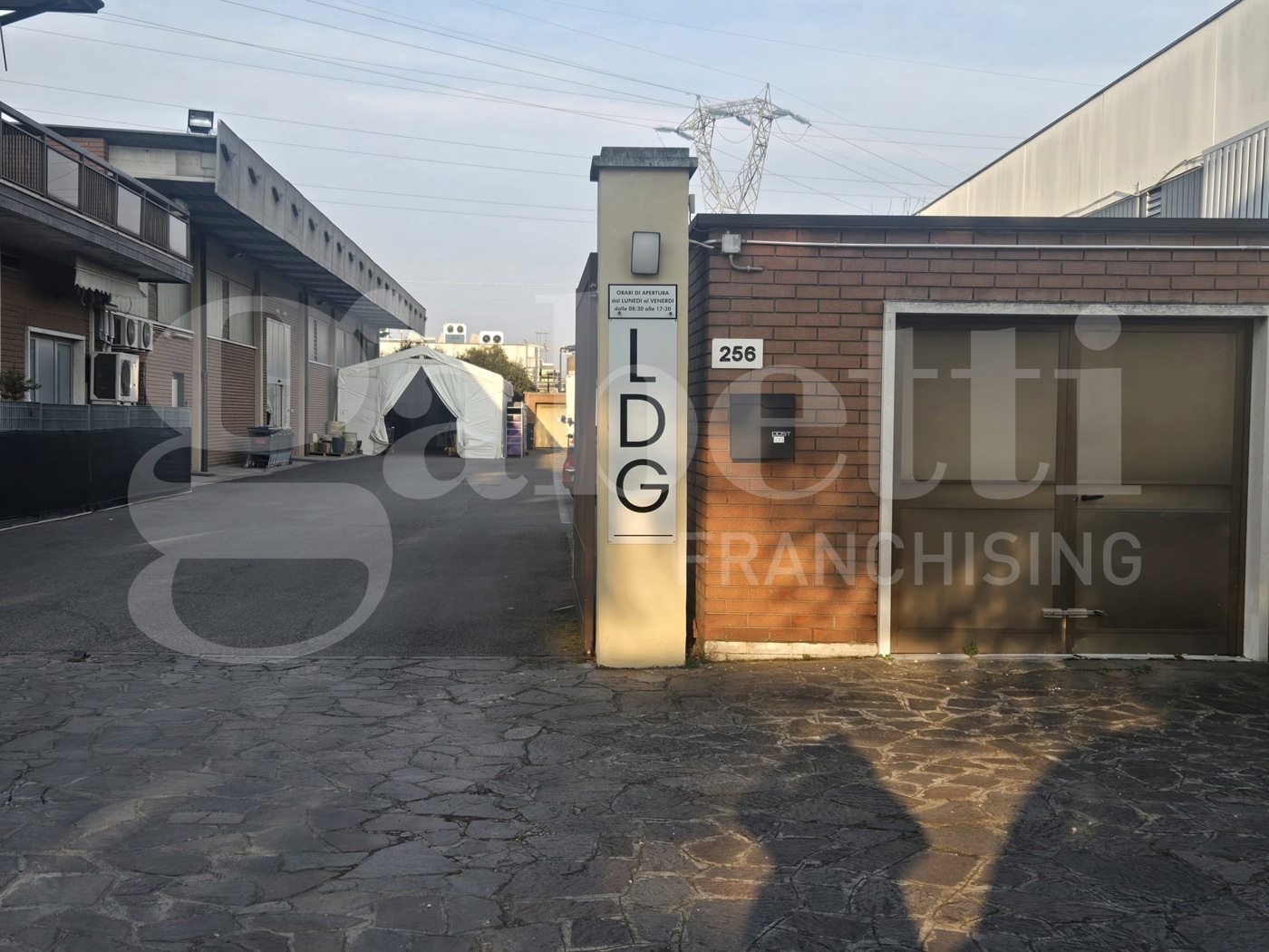 Capannone in vendita a San Giovanni Lupatoto