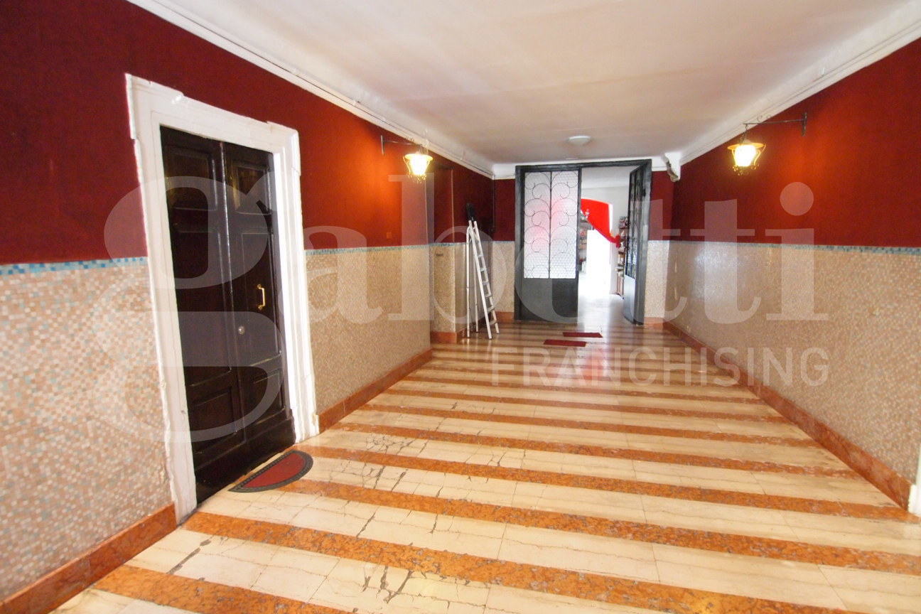 Box/Garage 16mq in vendita a Verona