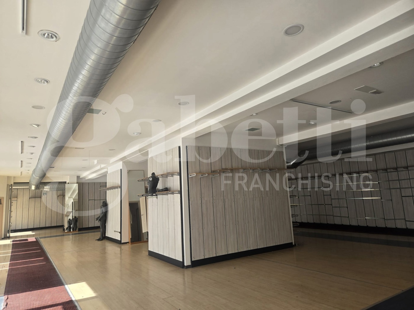 Negozio in vendita a Verona