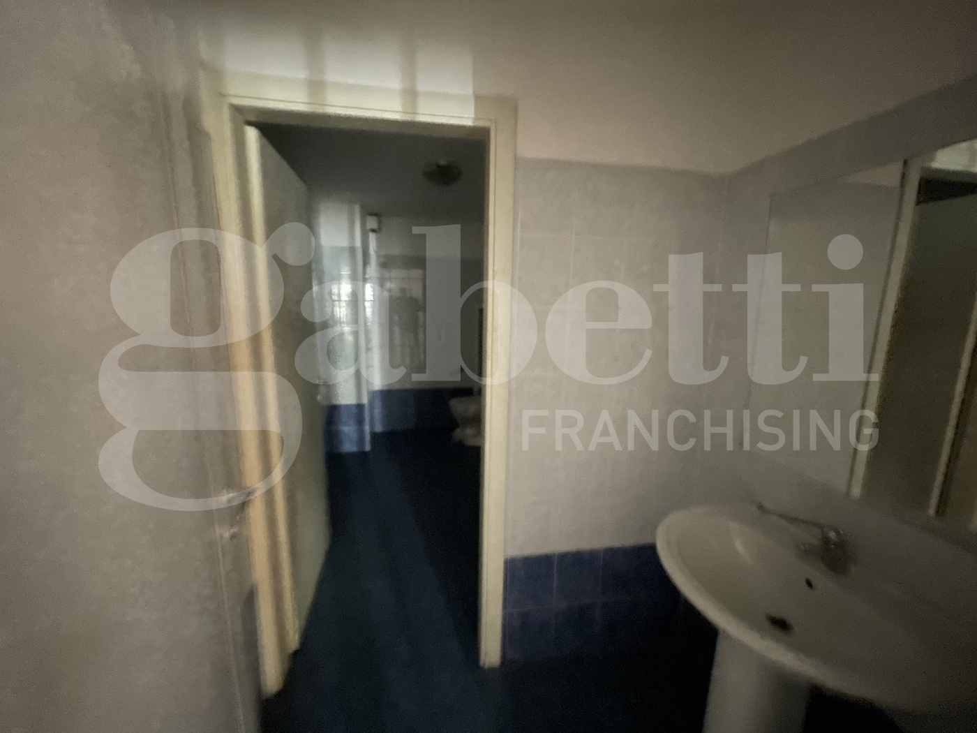 Negozio in vendita a Verona