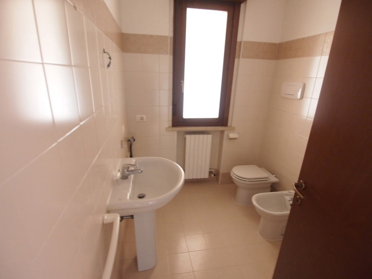 Quadrilocale in affitto a Bonavigo