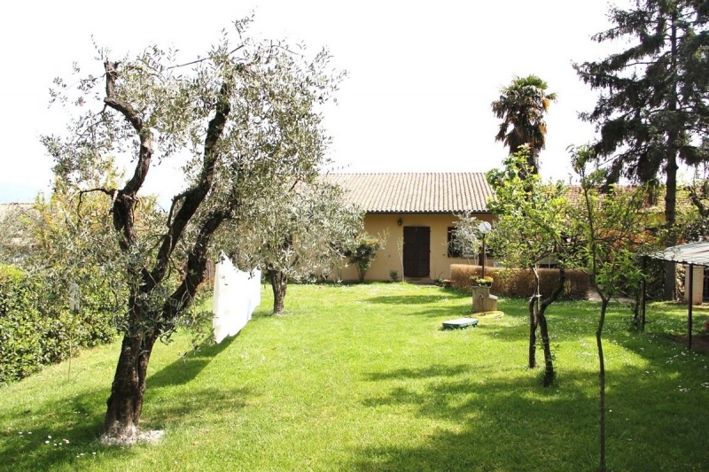 Casa indipendente con giardino a Civitella d'Agliano
