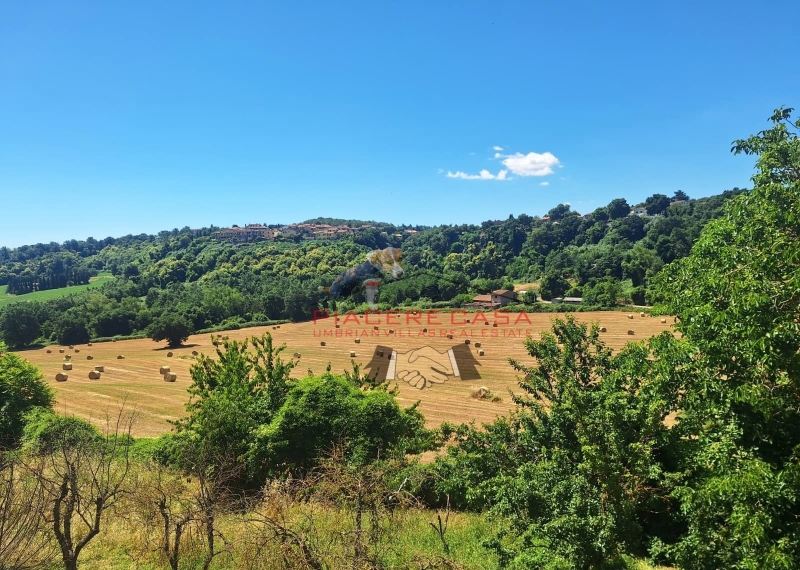 Quadrilocale con terrazzo a Porano