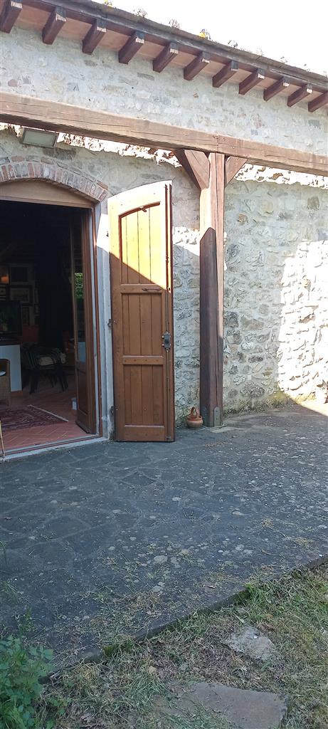 Rustico con giardino, Pontassieve sieci