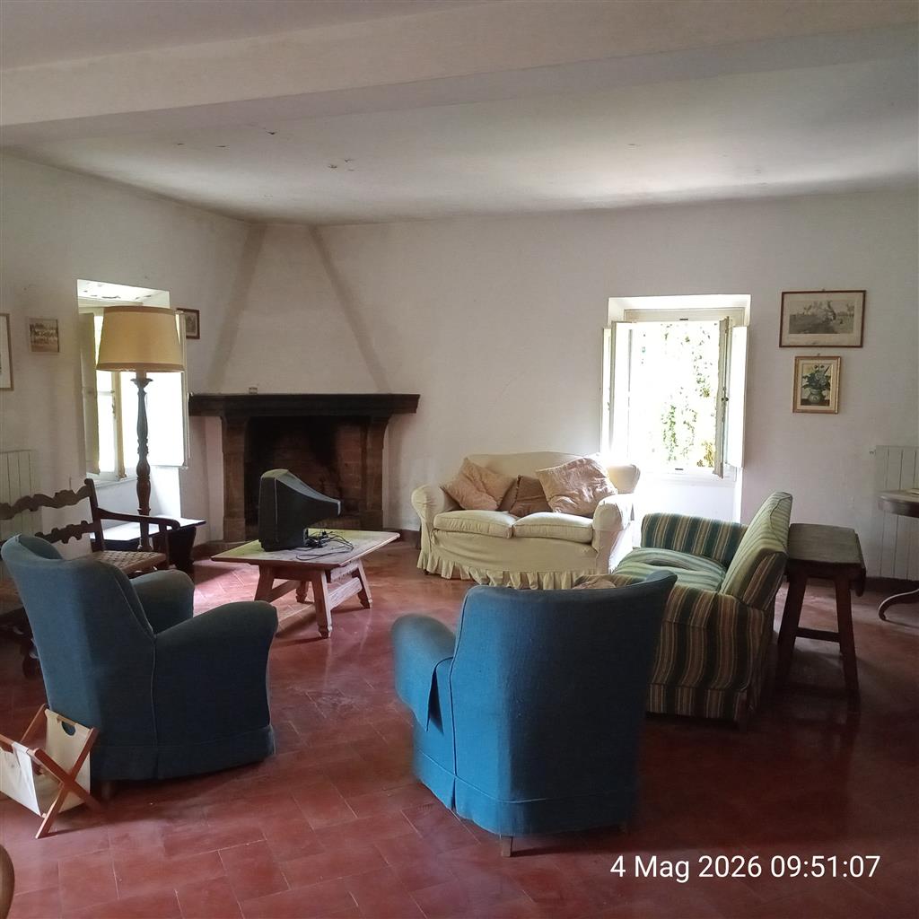 Casa indipendente da ristrutturare a Bagno a Ripoli