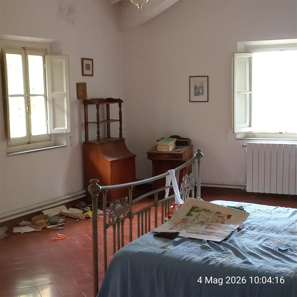 Casa indipendente da ristrutturare a Bagno a Ripoli
