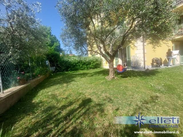 Quadrilocale con giardino, Massa centro