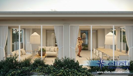 Quadrilocale con giardino, Massa marina di