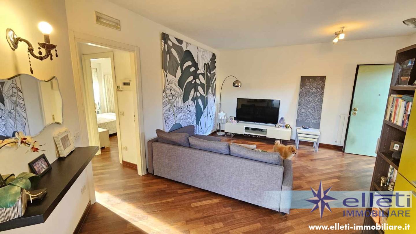 Appartamento con giardino, Massa marina di