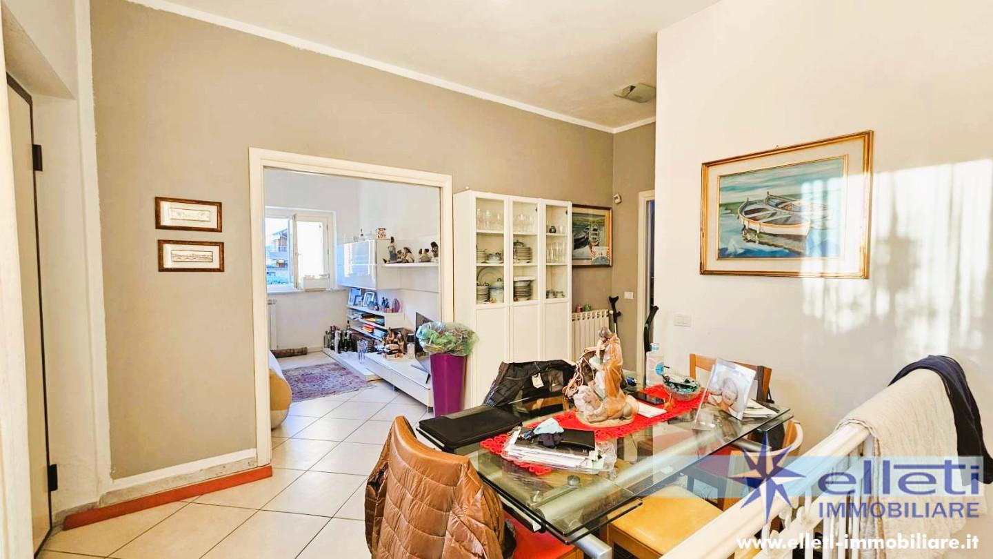 Appartamento con giardino, Montignoso cervaiolo