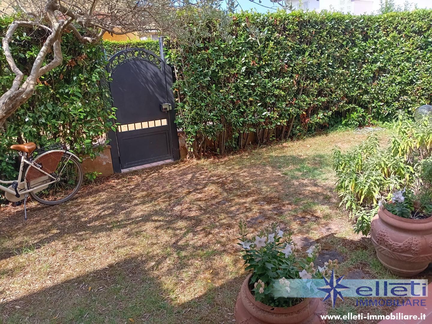 Casa indipendente in vendita, Massa poveromo