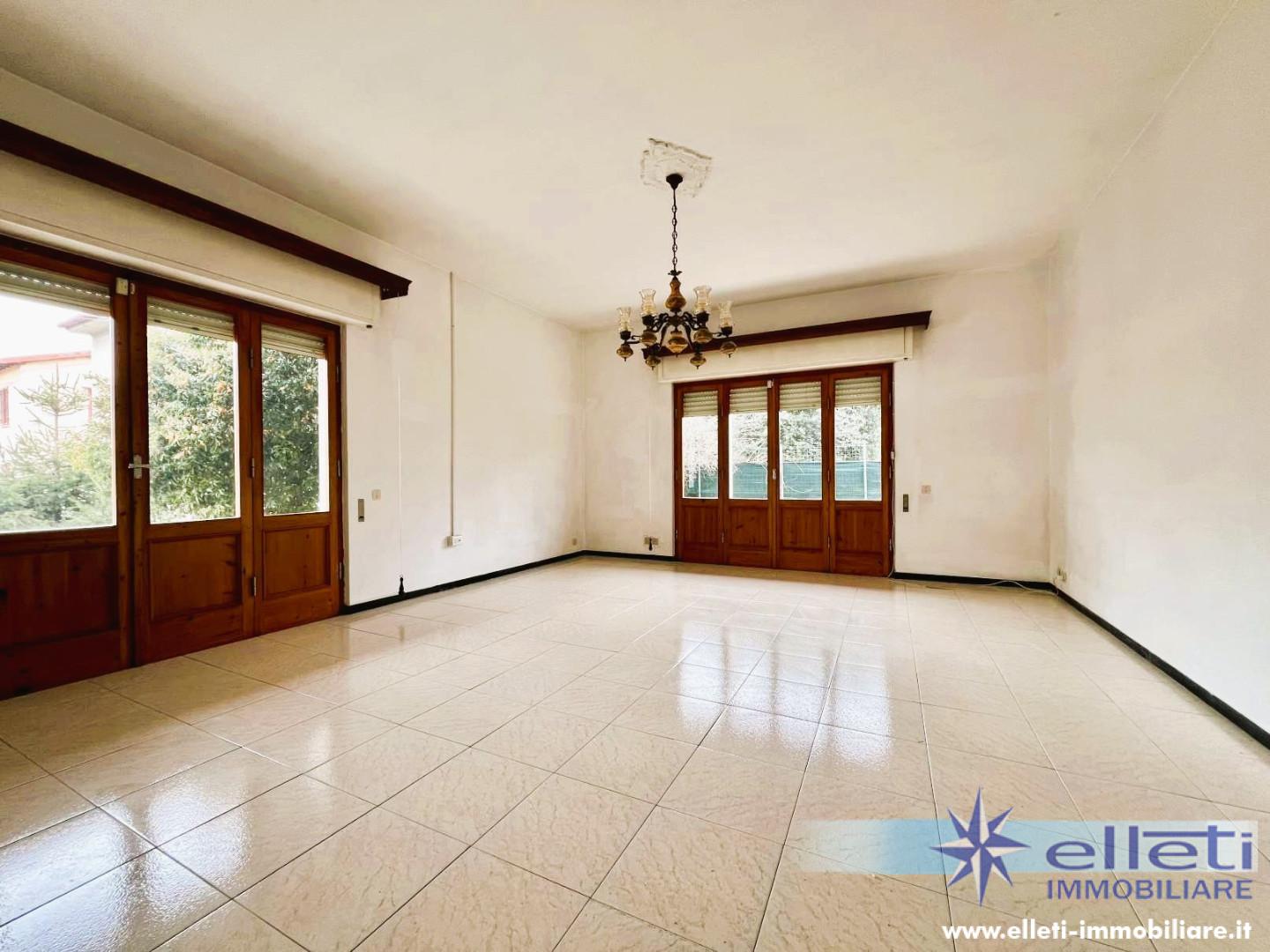 Villa con giardino, Massa marina di