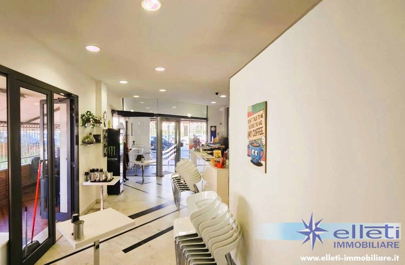 Attivit� commerciale in vendita, Massa zona viali