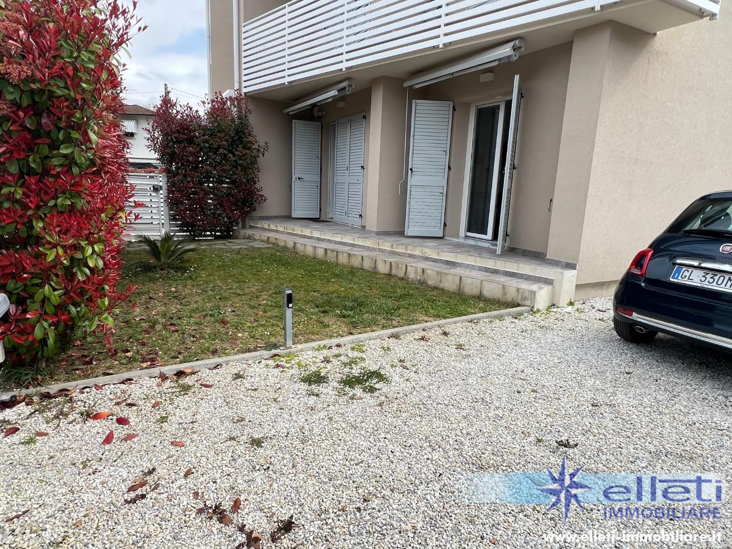 Appartamento in vendita, Montignoso cinquale