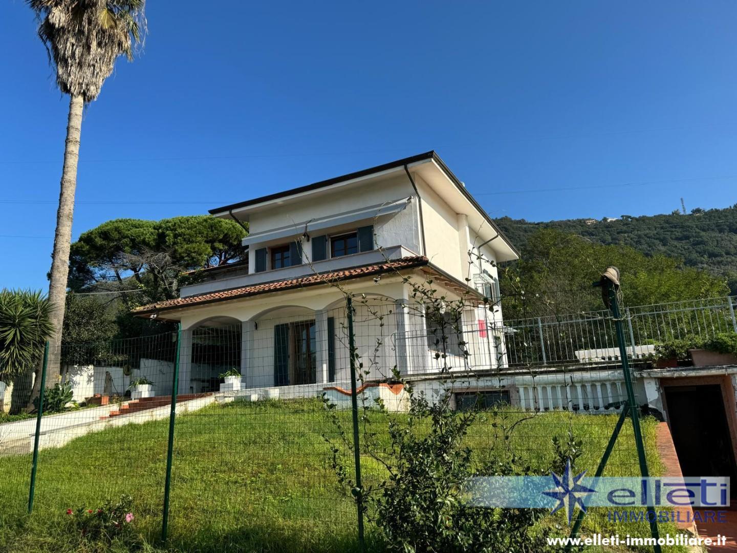 Villa in vendita, Carrara fossone