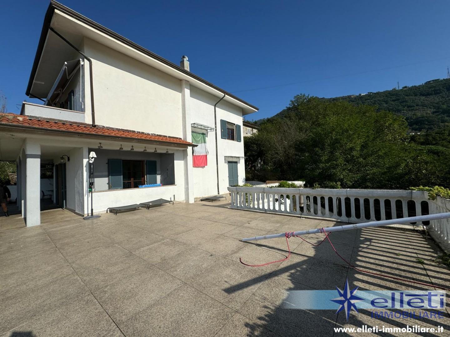 Villa in vendita, Carrara fossone