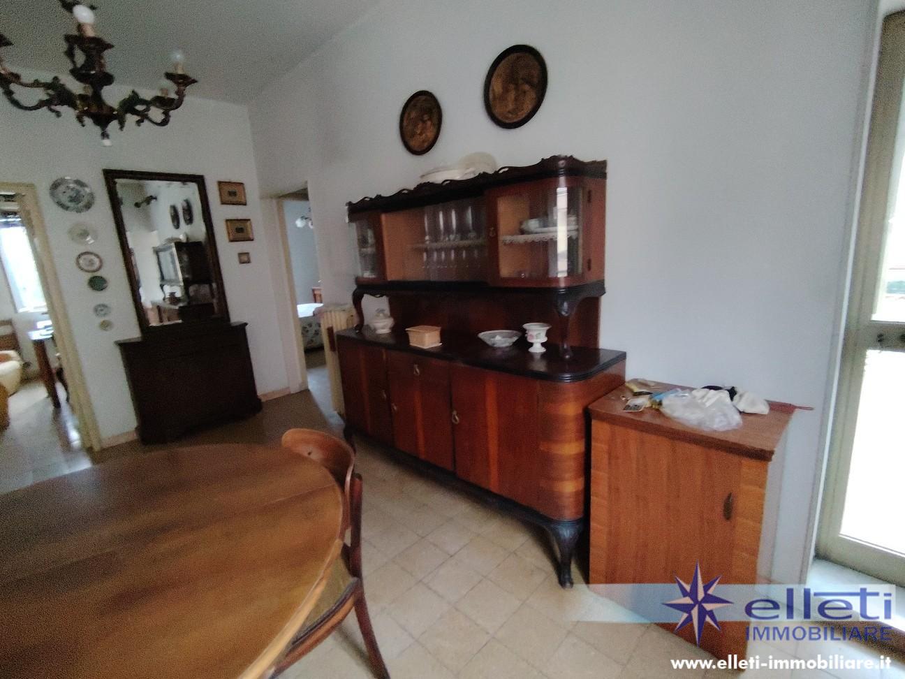 Quadrilocale in vendita, Massa zona viali