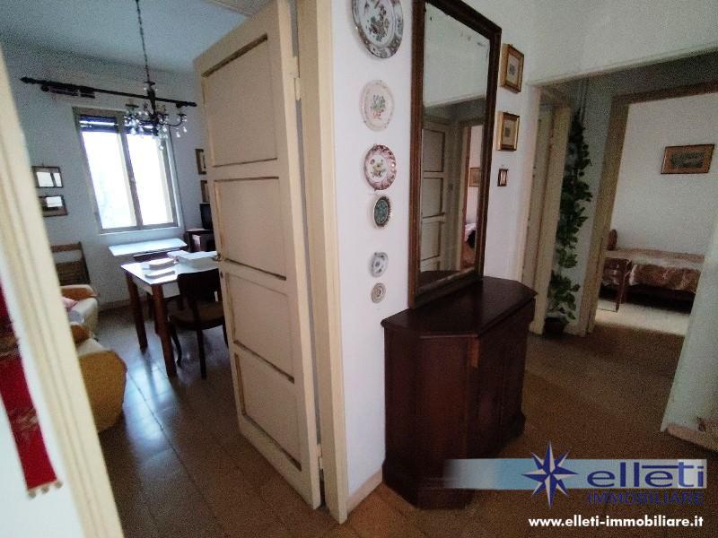 Quadrilocale in vendita, Massa zona viali