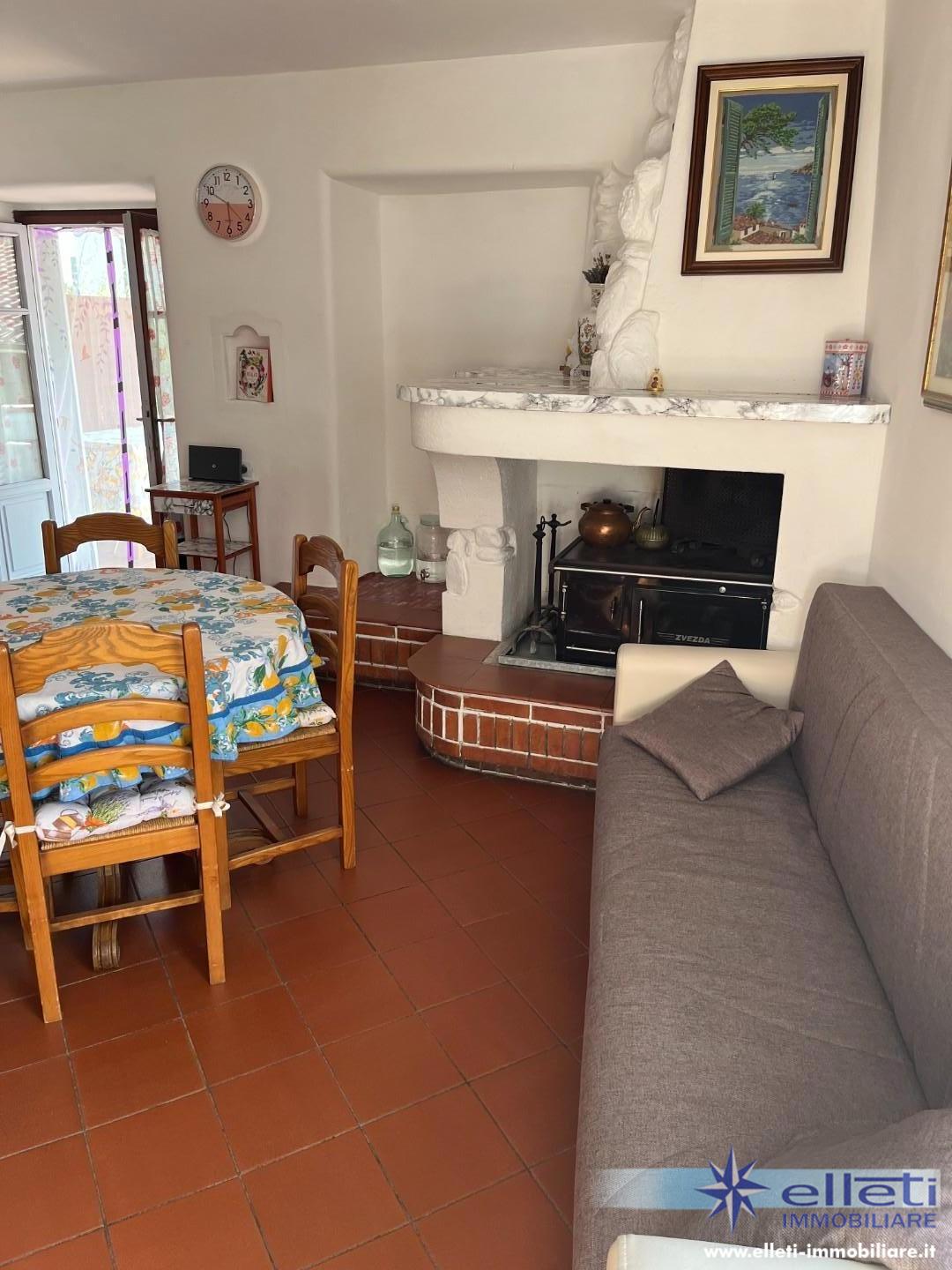 Casa indipendente in vendita, Massa castagnetola