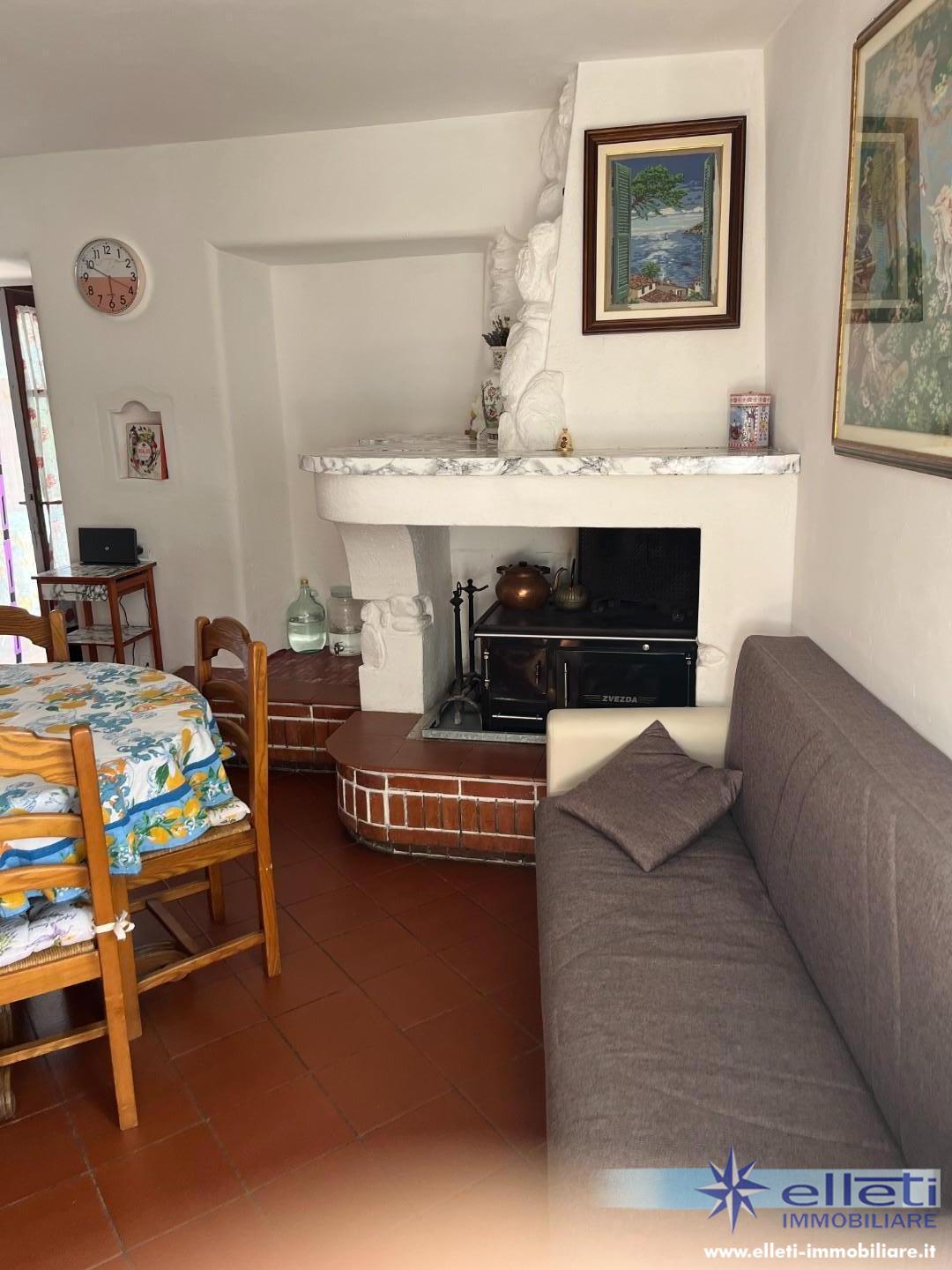 Casa indipendente in vendita, Massa castagnetola