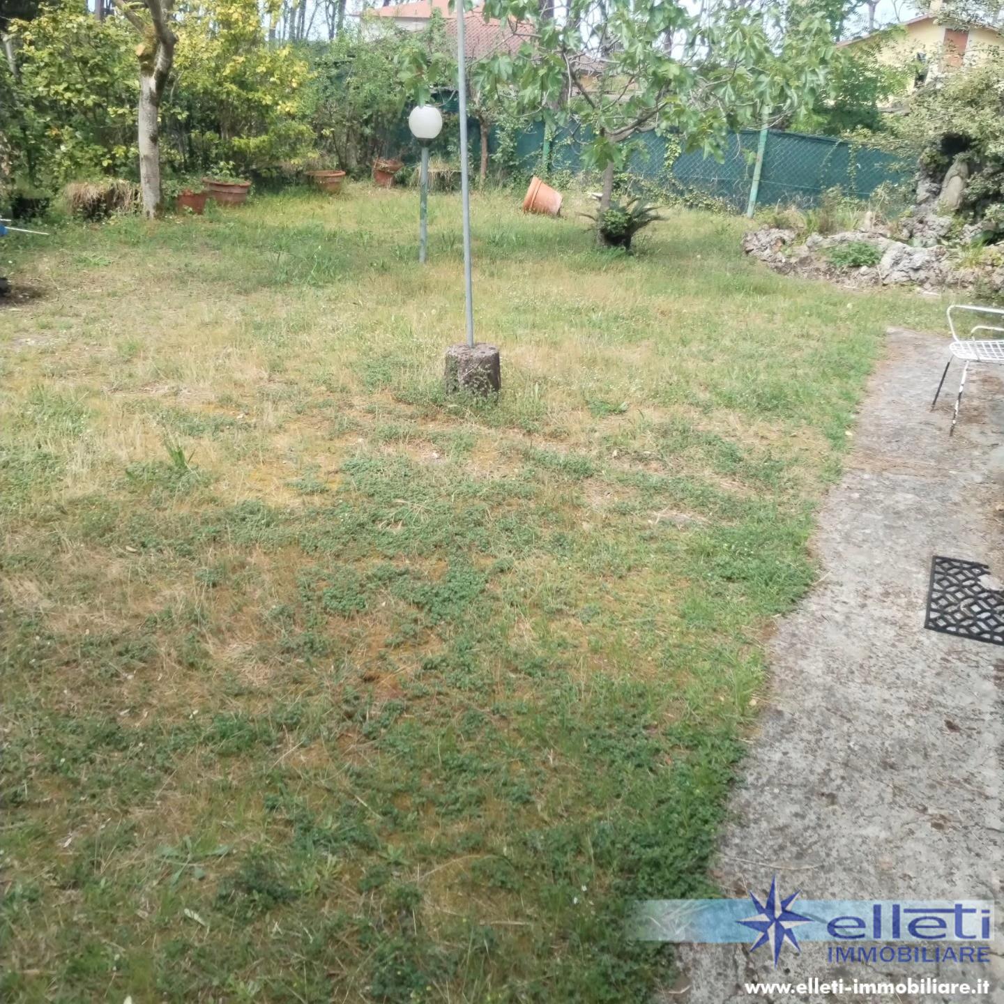 Casa indipendente con giardino, Massa ricortola