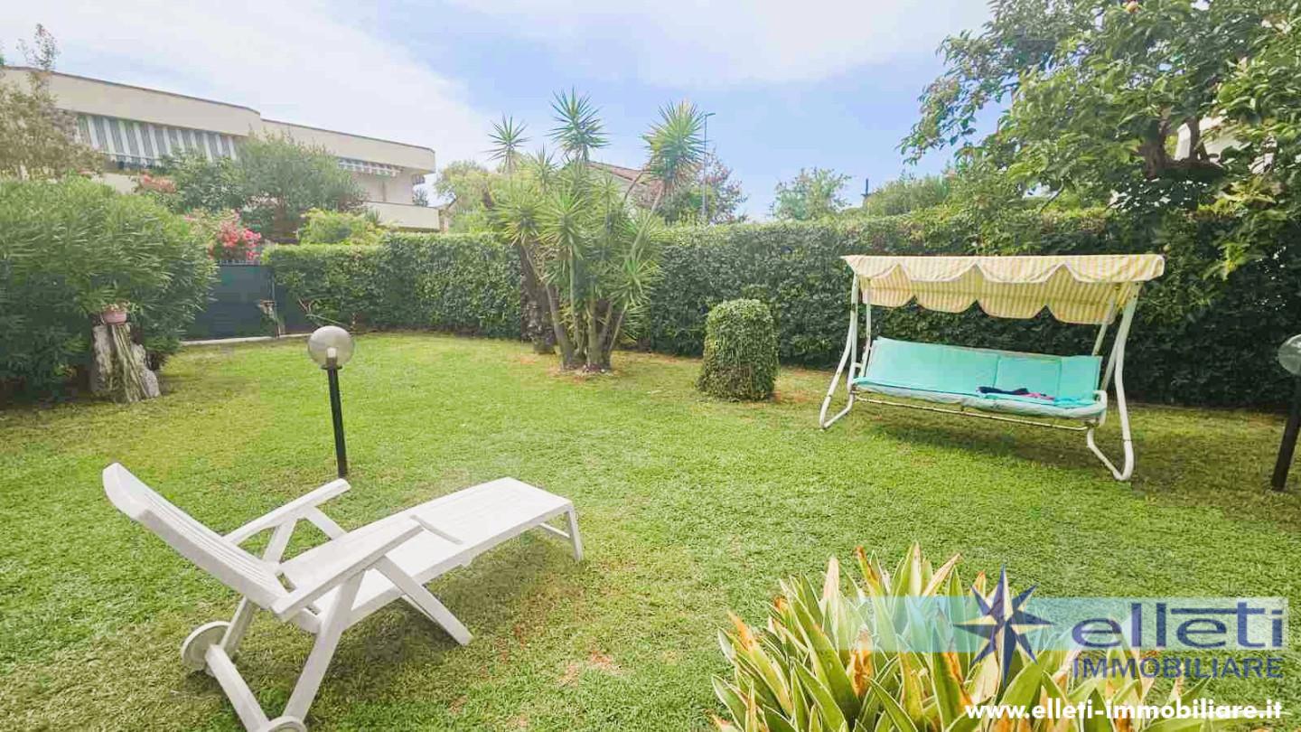 Quadrilocale in vendita, Massa marina di