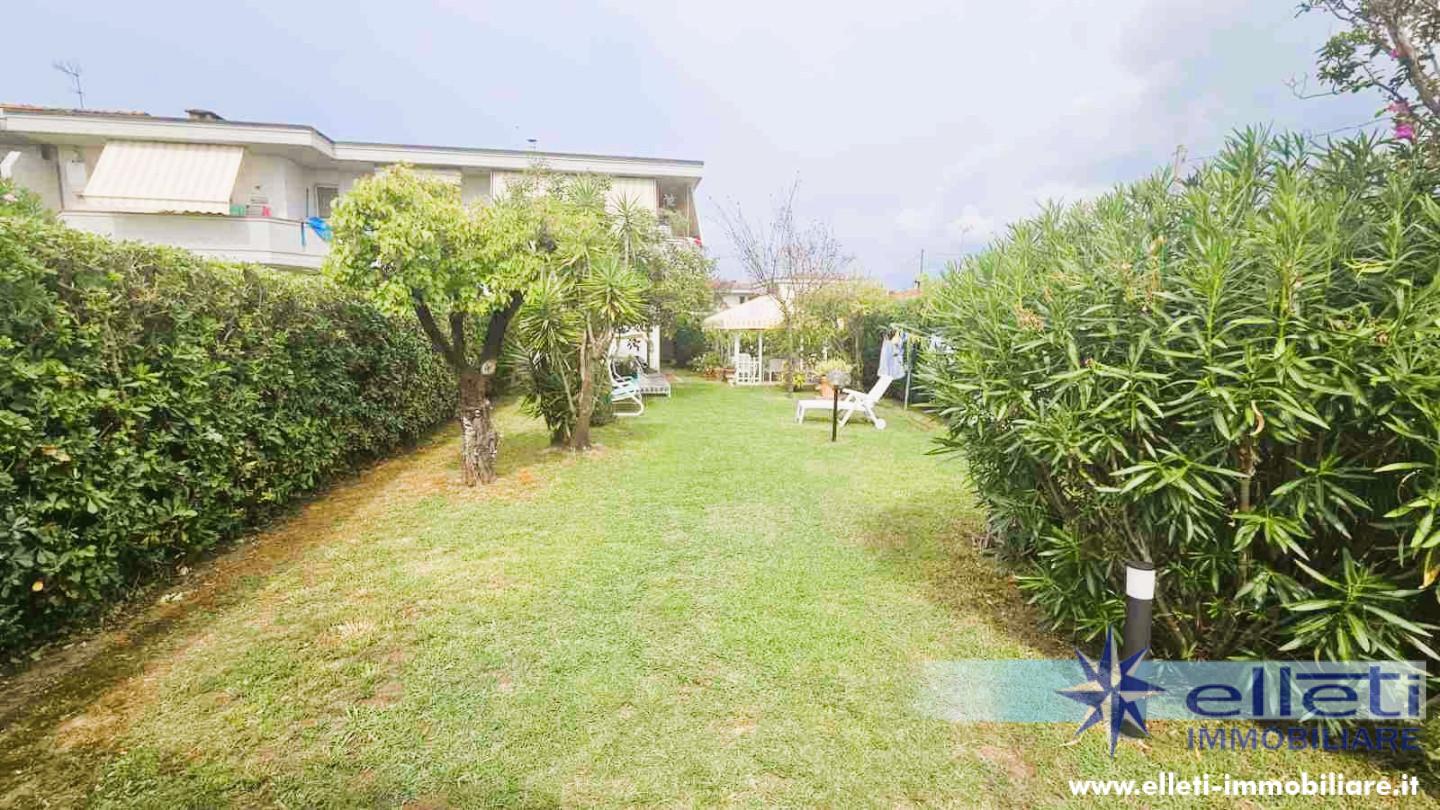 Quadrilocale in vendita, Massa marina di