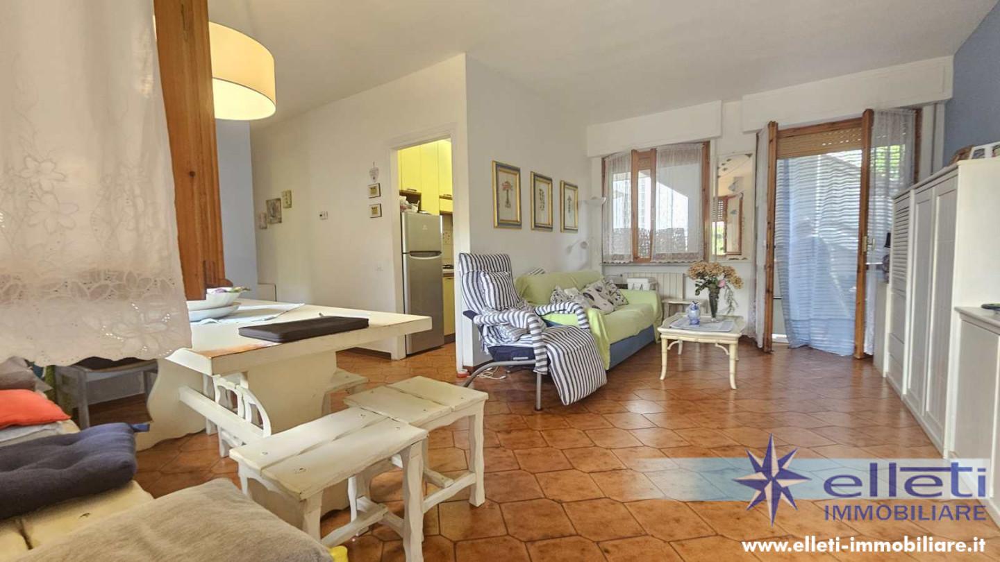 Quadrilocale in vendita, Massa marina di