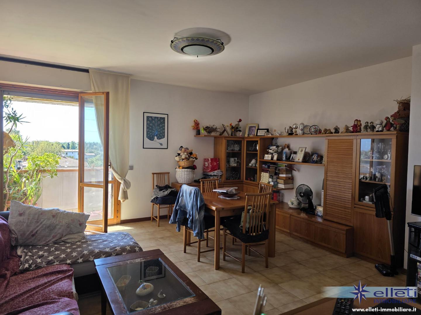 Quadrilocale in vendita, Montignoso cervaiolo