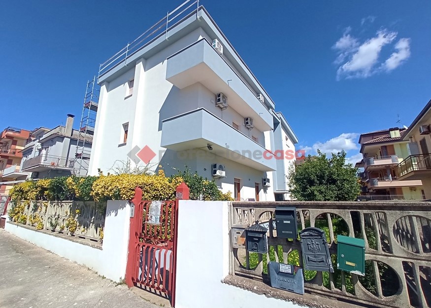 Trilocale ristrutturato a Aprilia