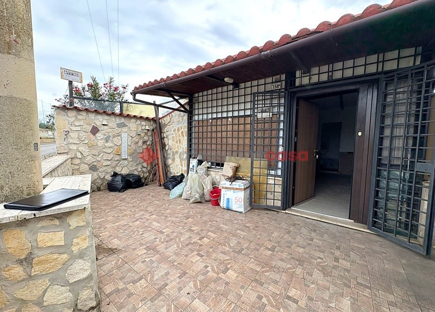 Negozio in affitto a Aprilia