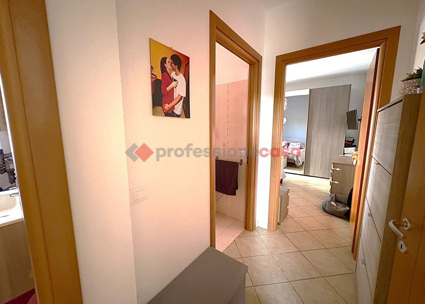 Trilocale con box a Aprilia