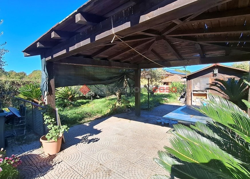 Trilocale con giardino a Aprilia