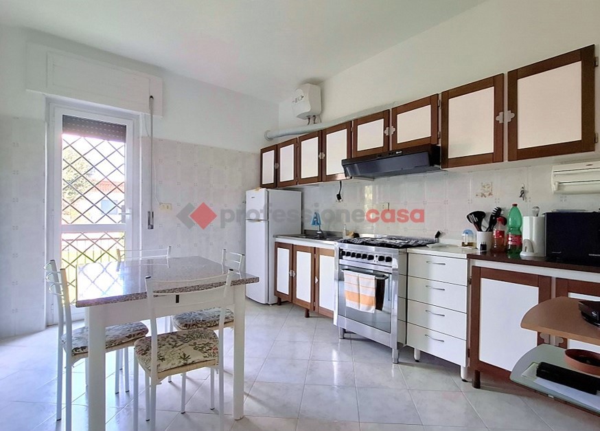 Villa Bifamiliare con giardino a Aprilia