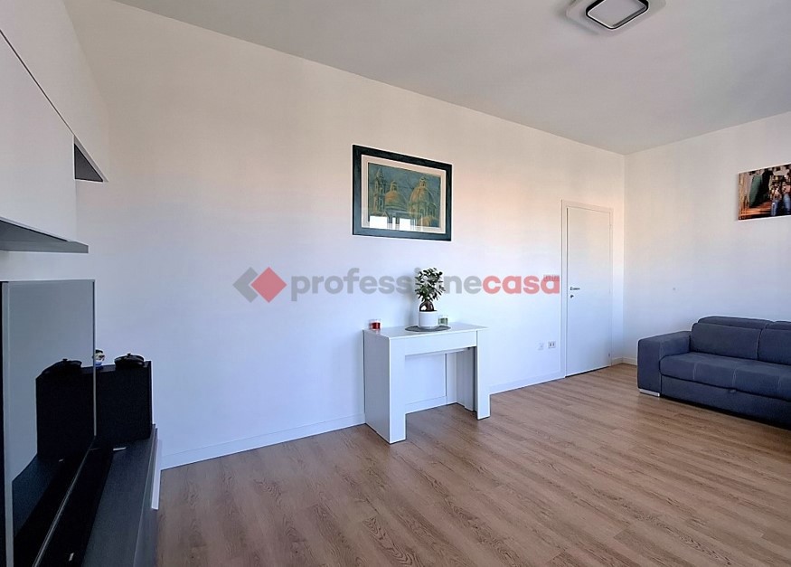 Quadrilocale con box doppio a Aprilia